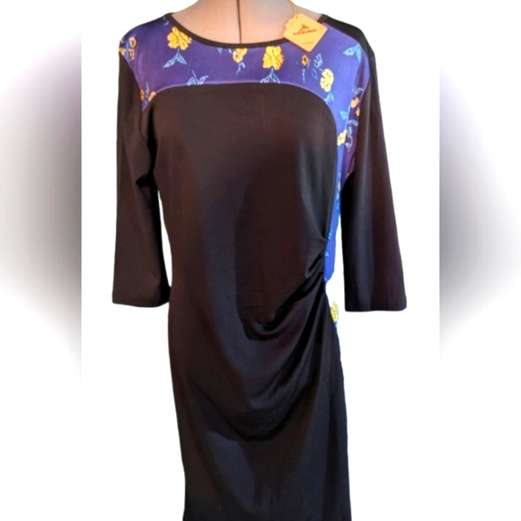 Dress. Three quarter sleeve. For work or play! Floral detail neckline &  side. - Picture 1 of 6